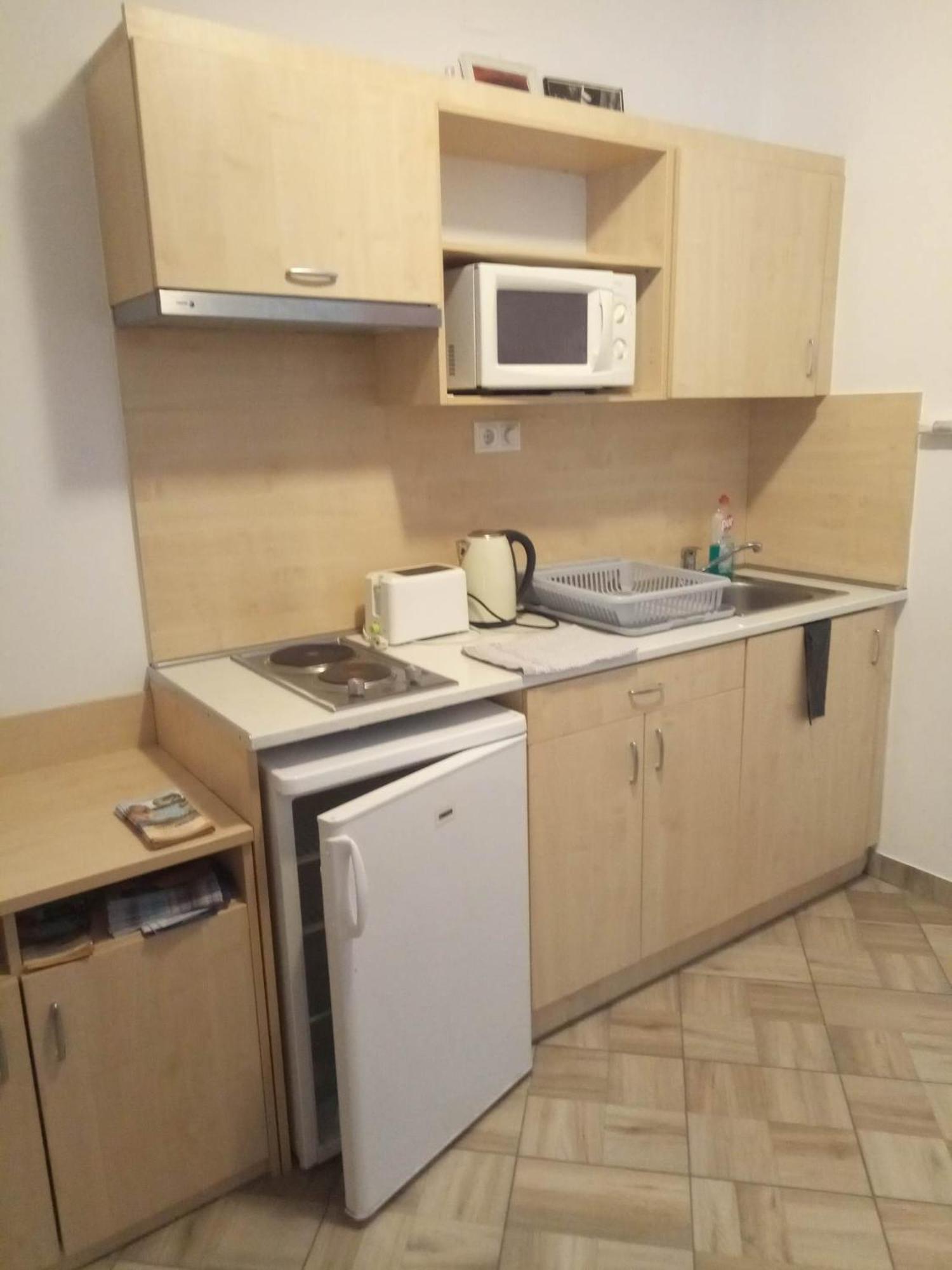 Oazis Wellness Apartman2 ハイデゥソボスロー 部屋 写真